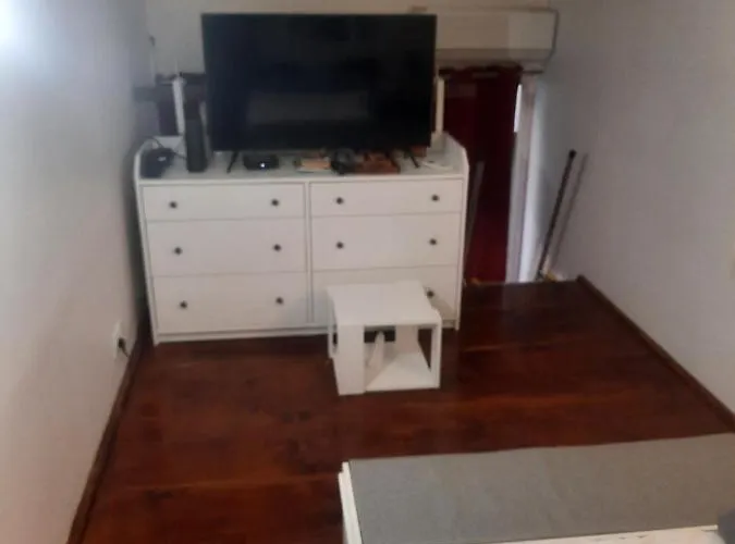 F1 Mezzanine Lägenhet *